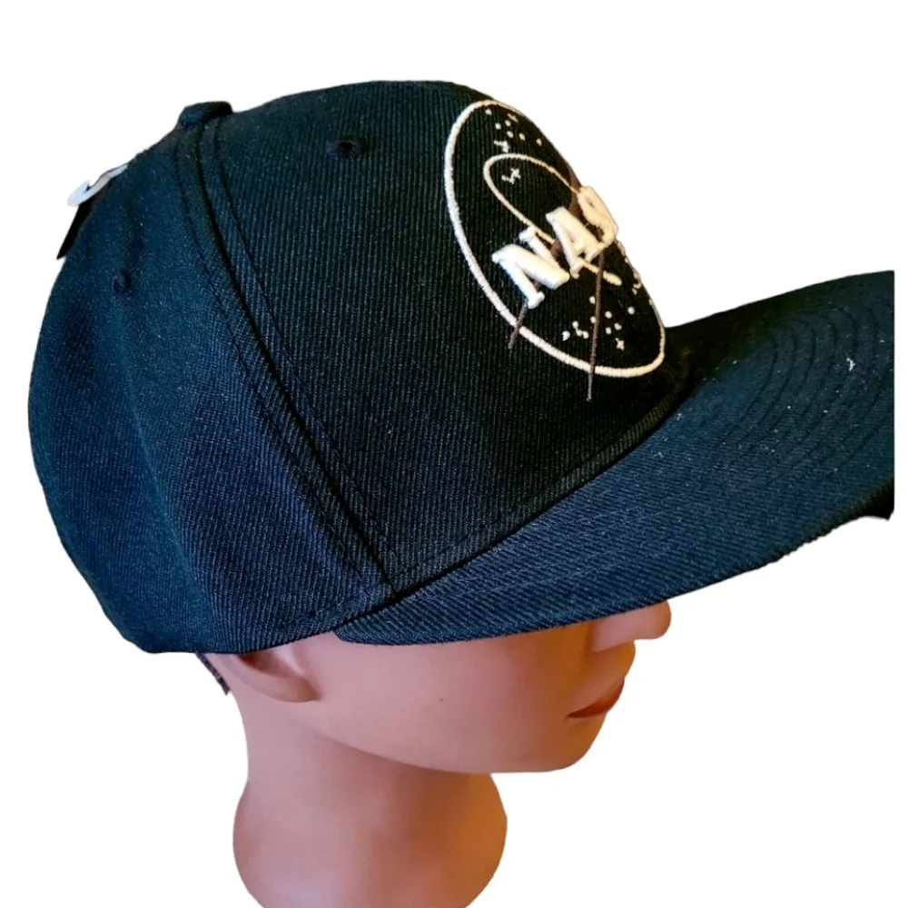 NASA Headwear Baseball Snapback Flat Bill Hat Adjustable New with Tags
